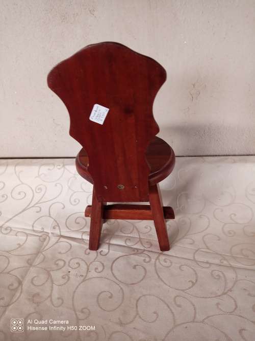 Dolls Chair