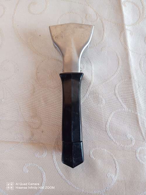 Corningware handle (a)
