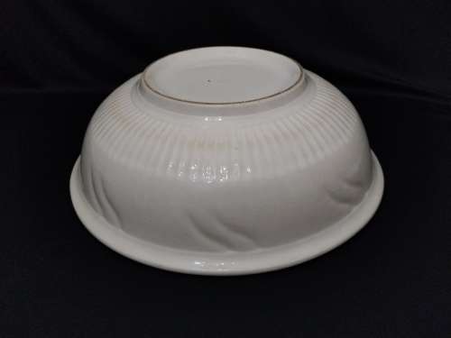 20th Century Cream Wash Basin