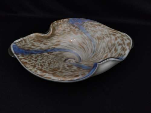 Stunning Murano Bowl with gold foil