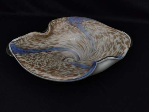 Stunning Murano Bowl with gold foil