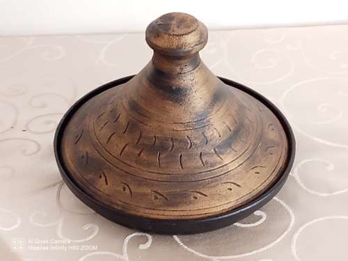 Moyo Moroccan a Tagine(cooking pot) (a)