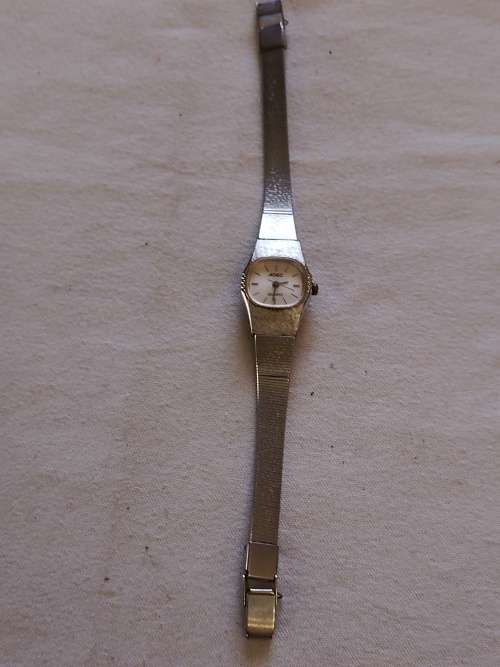 Ladies Adec quartz watch