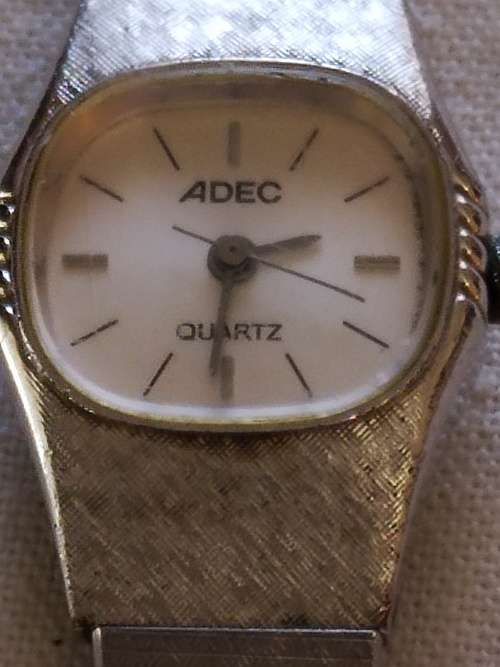 Ladies Adec quartz watch
