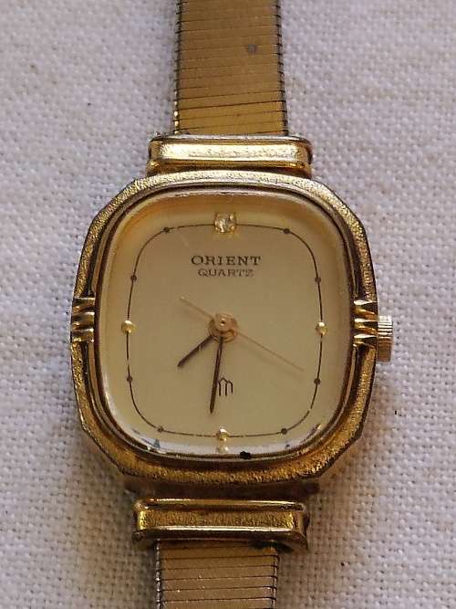 Ladies Orient quartz watch