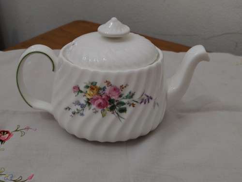 Royal Doulton Minton 1995, Tea for two teapot