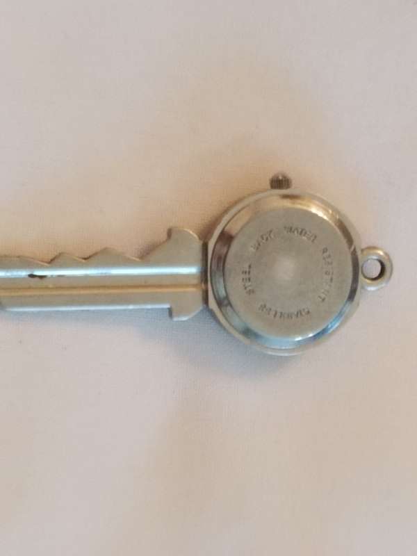Mibgi Key Pendant Watch