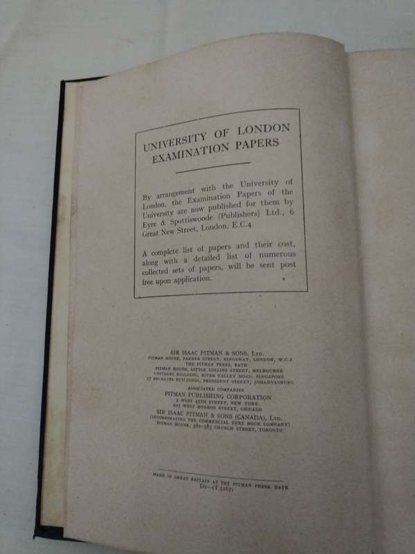 Hydraulics and the Mechanics of fluids, A Textbook by E.H. Lewitt - 1942