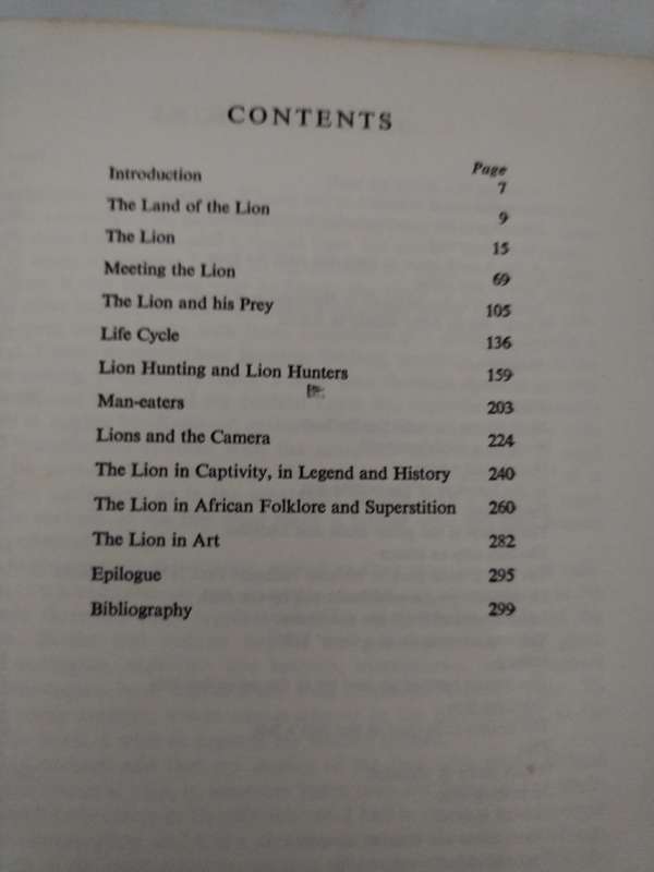 Simba The life of the lion by C.A.W. Guggisberg - London 1962