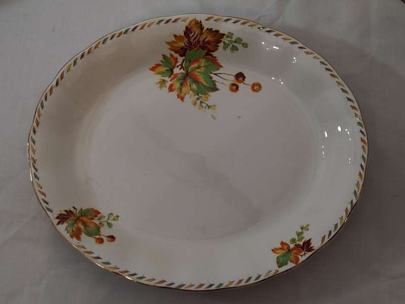 Creampetal Grindley England Large Serving platter