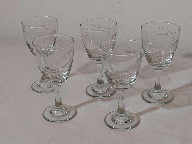 x5 Vintage Port Glasses