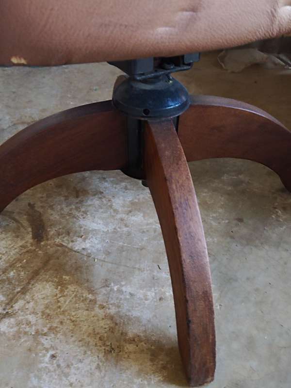 Partridge Wood Swivel Office Chair