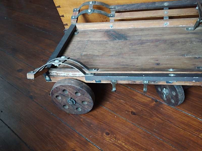 Small Kakebeen Wagon