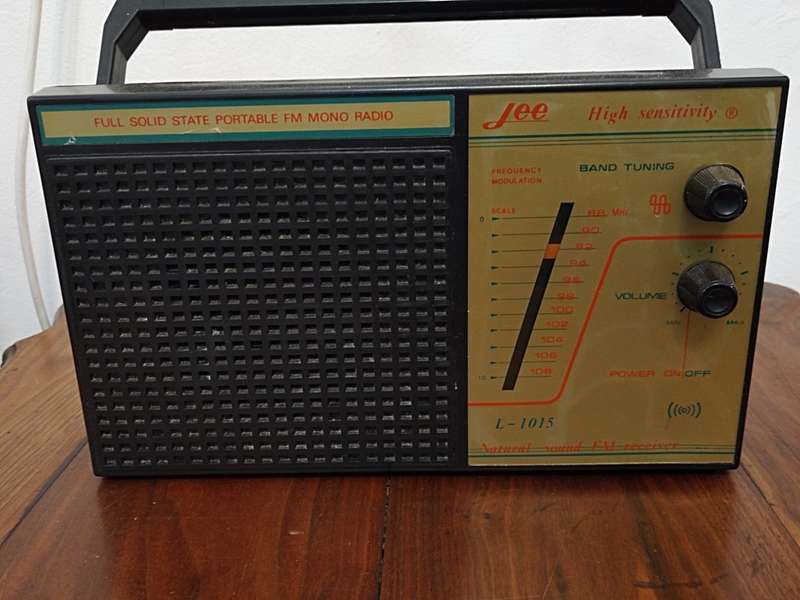 Jee High Sensitivity Radio