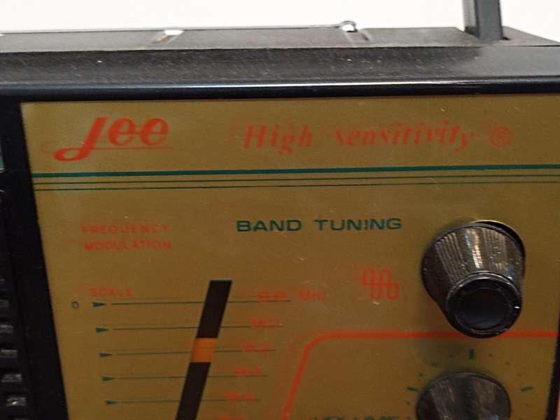 Jee High Sensitivity Radio