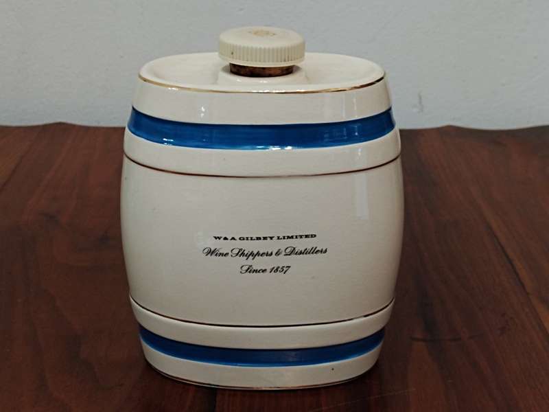 Royal Victoria Pottery, Wade England Decanter
