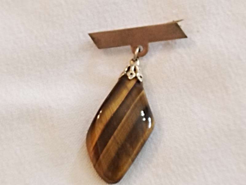 Tigers eye brooch