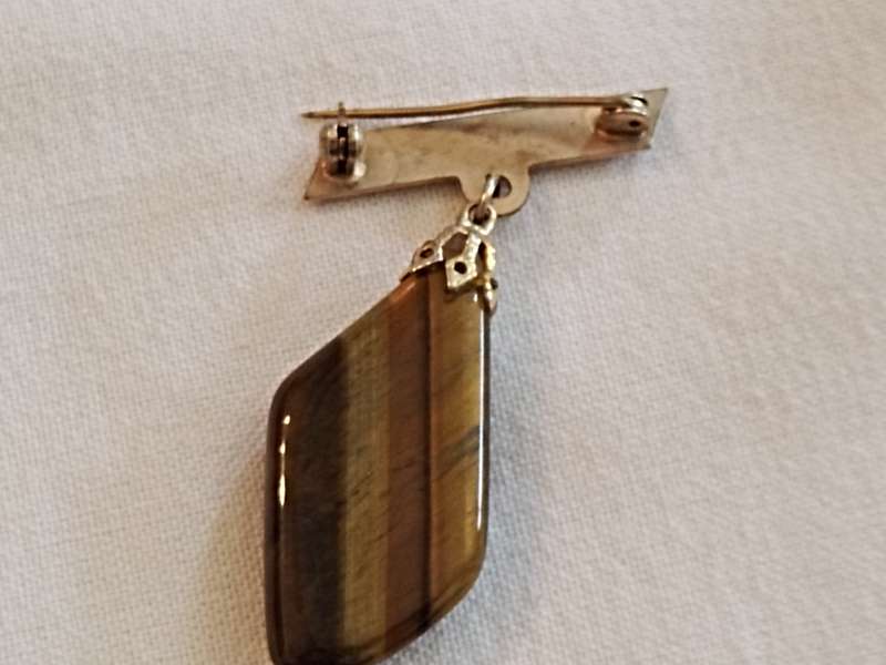 Tigers eye brooch