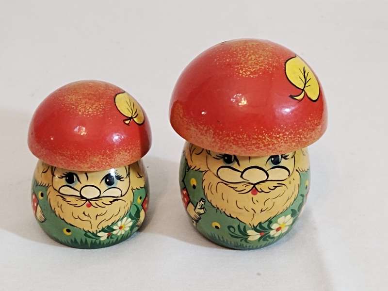 Vintage Russian Wooden Lacquer Podbrezova Mushroom Forest Man Figurine