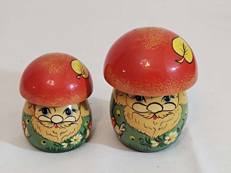Vintage Russian Wooden Lacquer Podbrezova Mushroom Forest Man Figurine