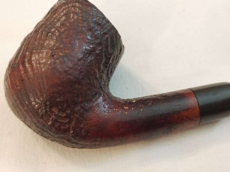 London England BBB Sandblast Smoking Pipe