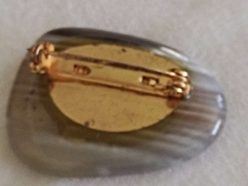Vintage Agate Brooch