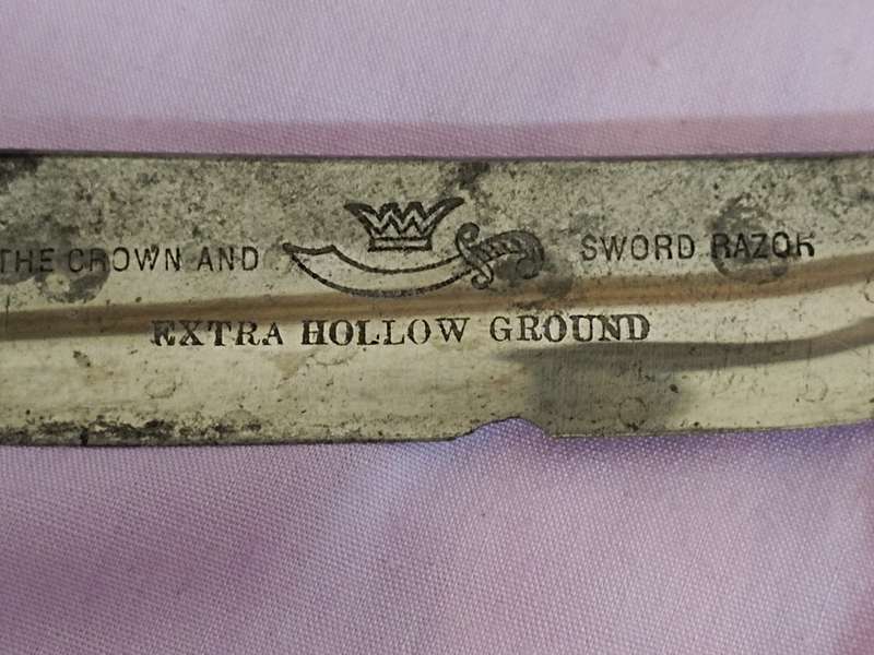Vintage Crown Cut Throat Razor