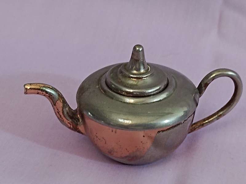 Dollhouse Miniature teapot