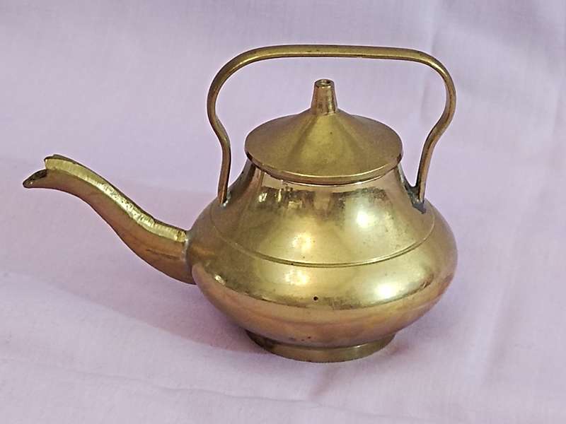 Dollhouse Miniature Brass teapot