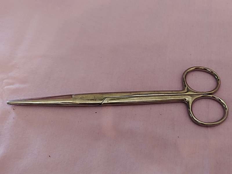 Medical Stainless steel Scissors (a)