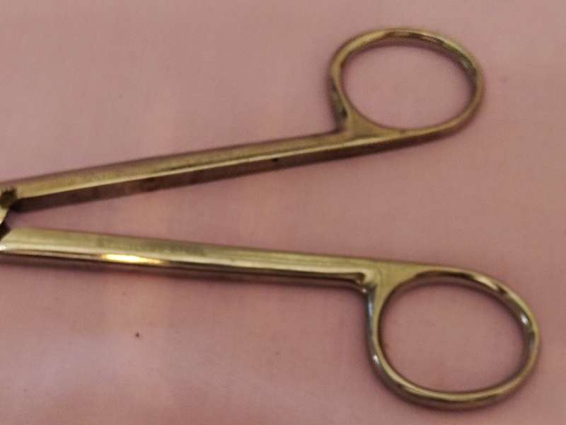 Medical Stainless steel Scissors (a)