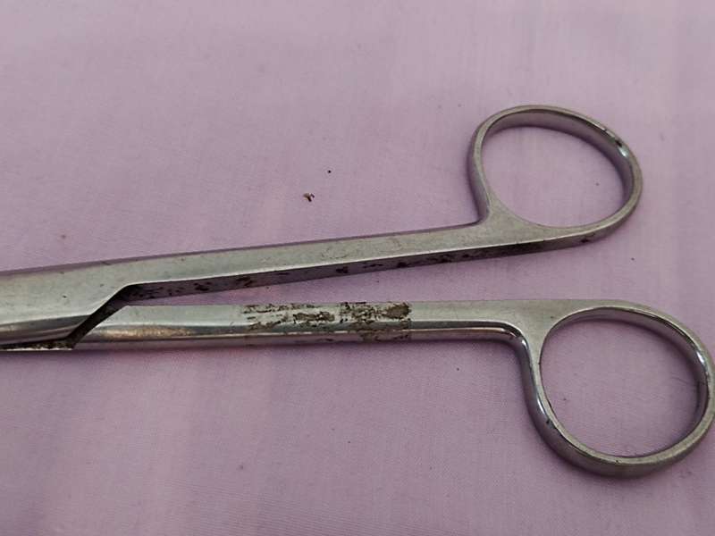 Medical Stainless steel Scissors (d)