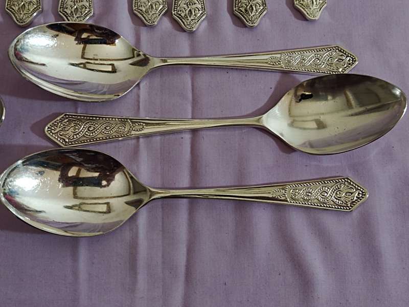 Newbridge EPNS A1 18 Piece Cutlery Set Made in Irish Republic
