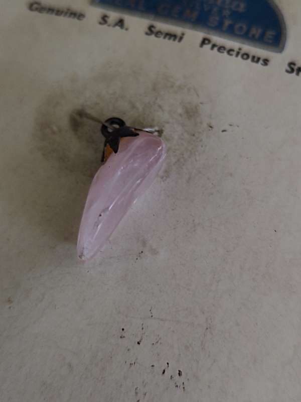Rose Quartz Pendant(a)