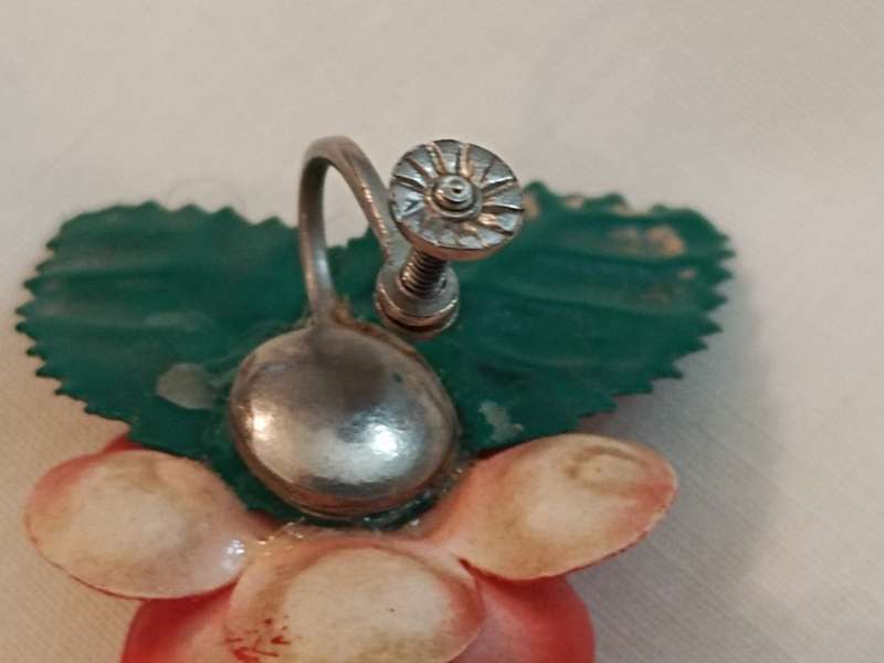 Circa 1950 Plastic Roses earrings