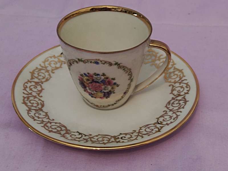 Gloria Fine Porcelain  Western Germany coffee duo(b)