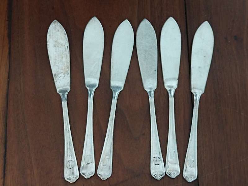 Set x6 Butter/serving knifes, Sheffield England A1