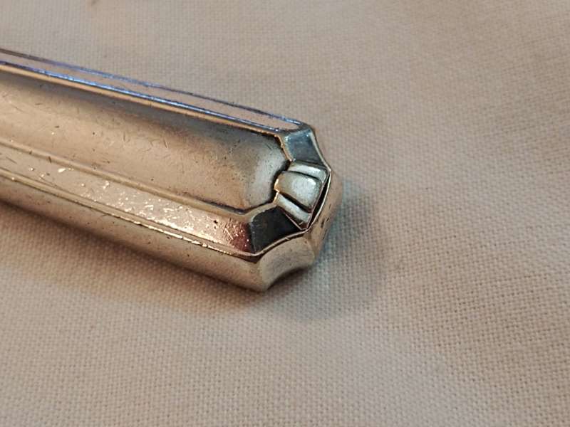 Art Deco Cooper Brothers, Rustless steel Sheffield Cake/pie lifter