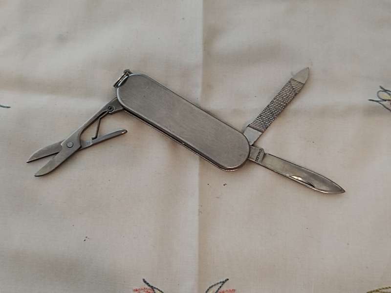 Small Vintage Multi Tool