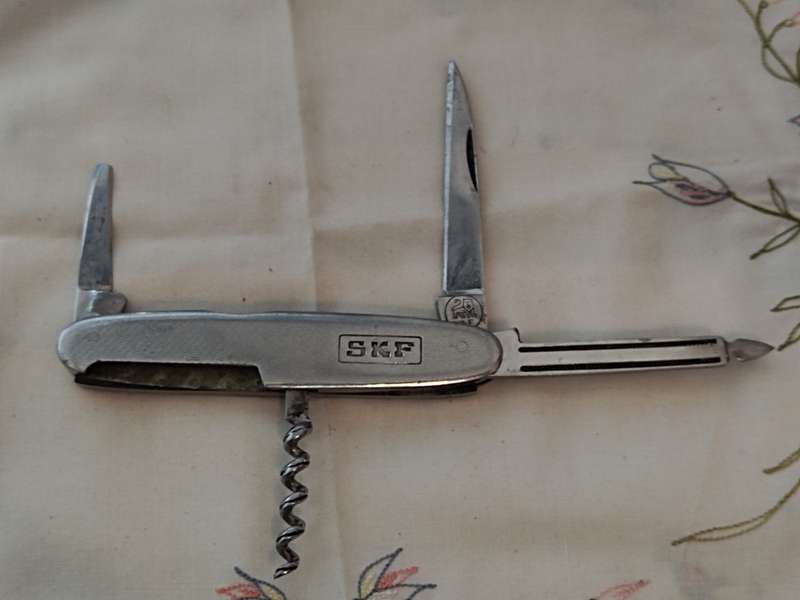 SKF Multi Pocket Knife