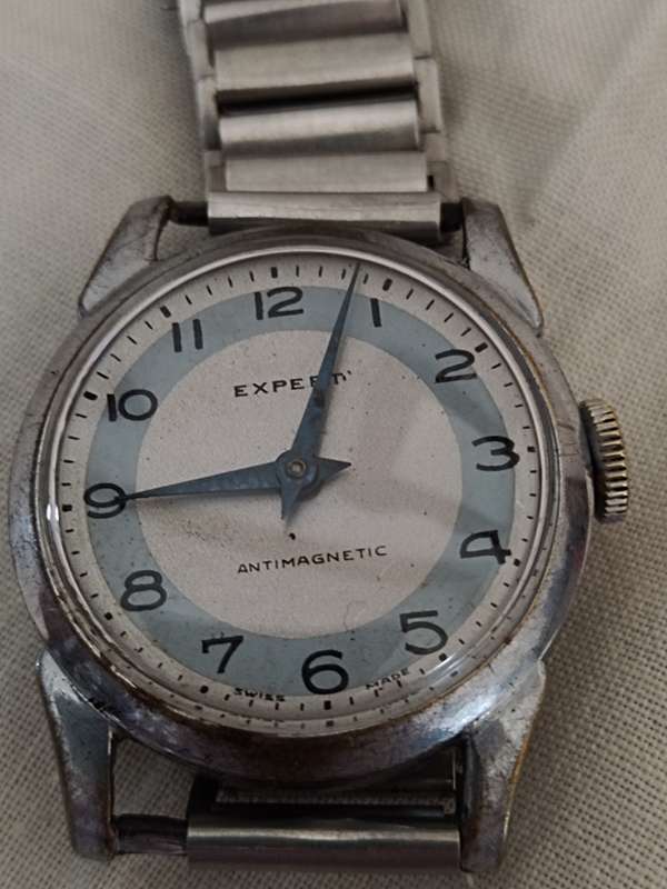Vintage Men`s Expert Swiss Made mechanical Watch