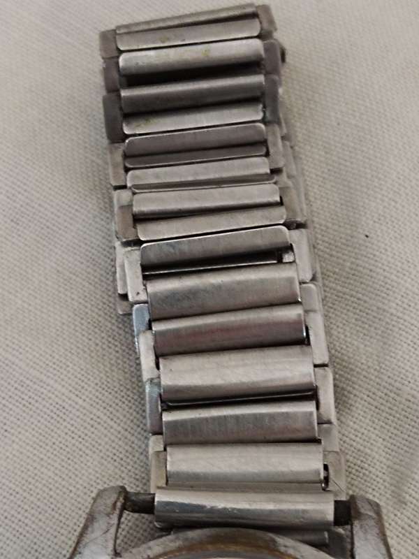 Vintage Men`s Expert Swiss Made mechanical Watch