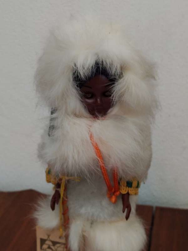 Vintage Indien Art Eskimo Girl Canada
