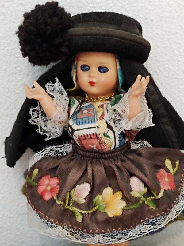 Vintage Folk Art Doll: Portugal Doll