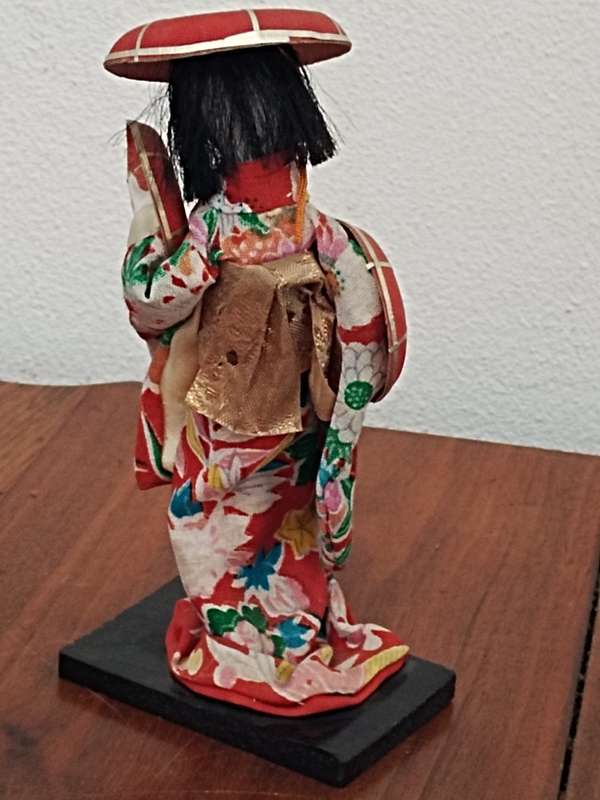 Vintage Folk Art Doll: National Doll Japan
