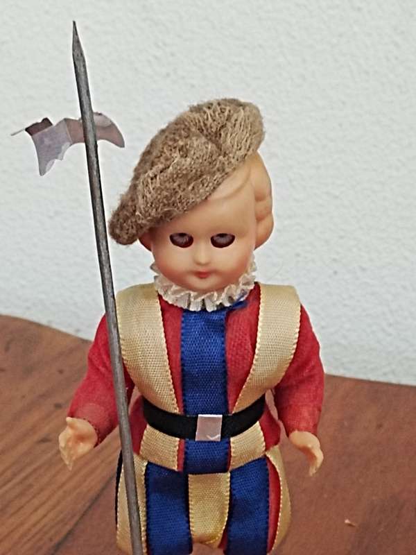 Vintage Folk Art Doll: Roma