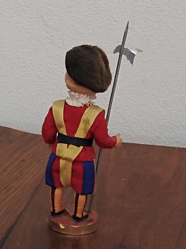 Vintage Folk Art Doll: Roma