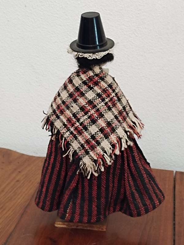 Vintage Folk Art Doll: Welsh Lady Doll in Traditional Costume. Made in British Emprire