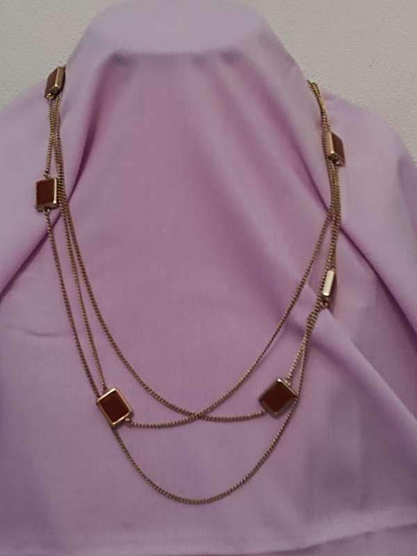 Retro Gold Tone Necklace