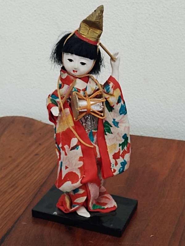 Vintage Folk Art Doll: Japanese